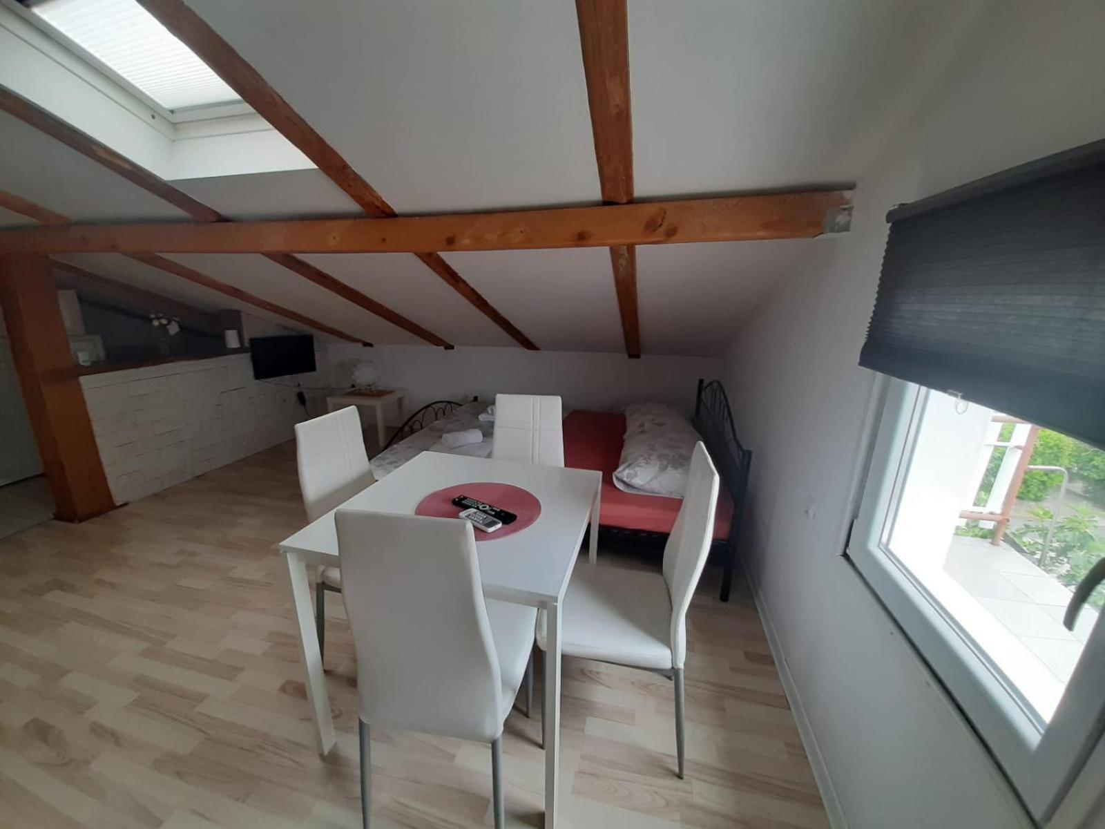 Apartment Ivana Krk Town Oda fotoğraf